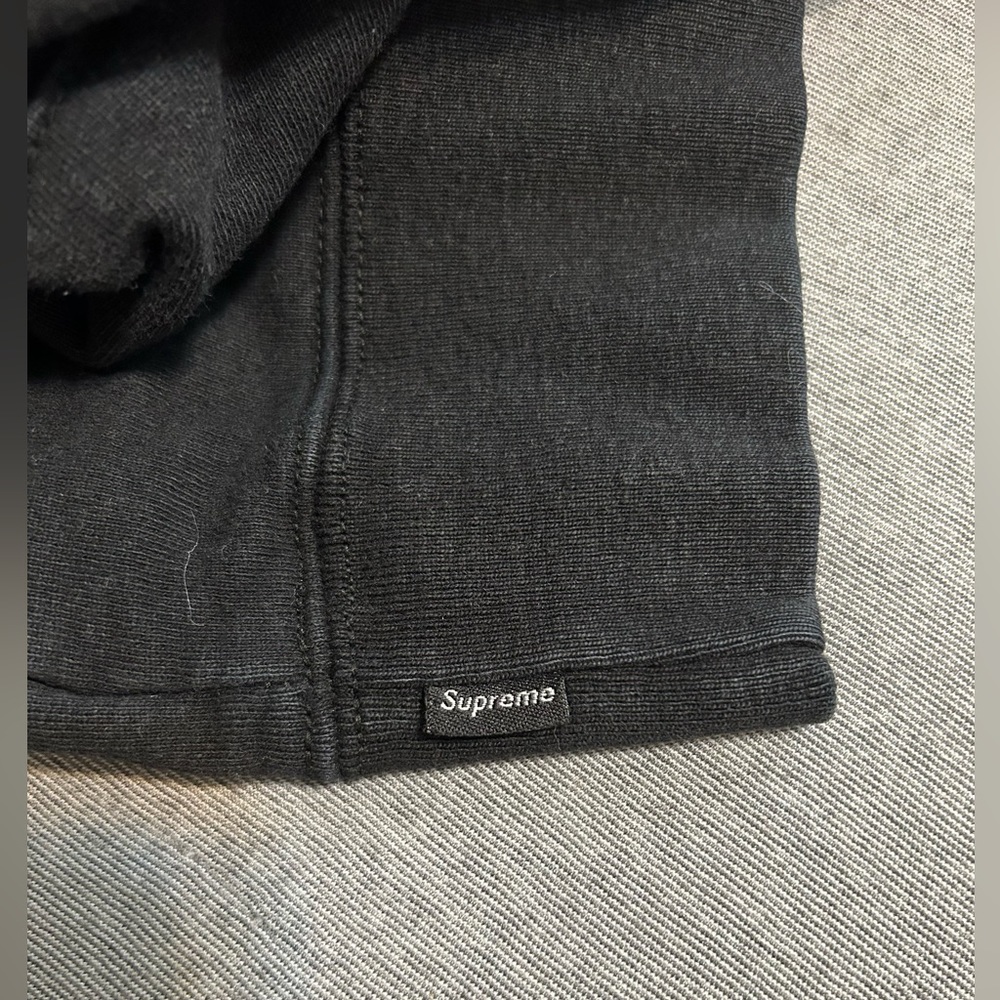 Supreme Cutout Logo Crewneck.